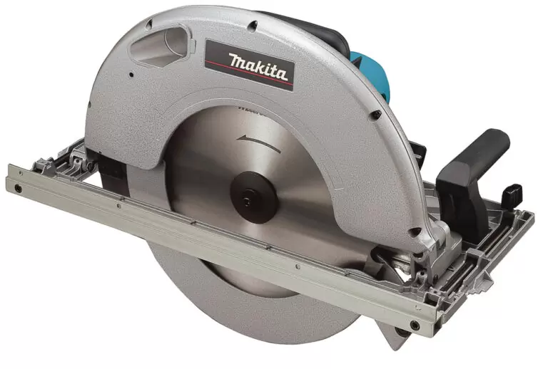 Scopri di più sull'articolo Sega circolare Makita 5143R